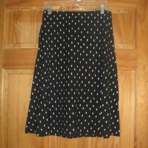 Ann Taylor Black/White Flare Skirt